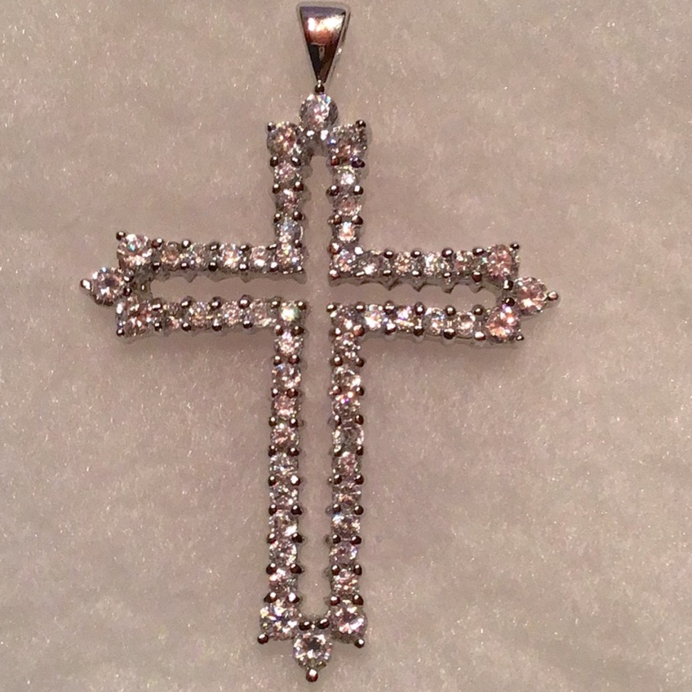 New Cross Pendant, silver tone w/ rhodium plating set w/ sparkling CZS
